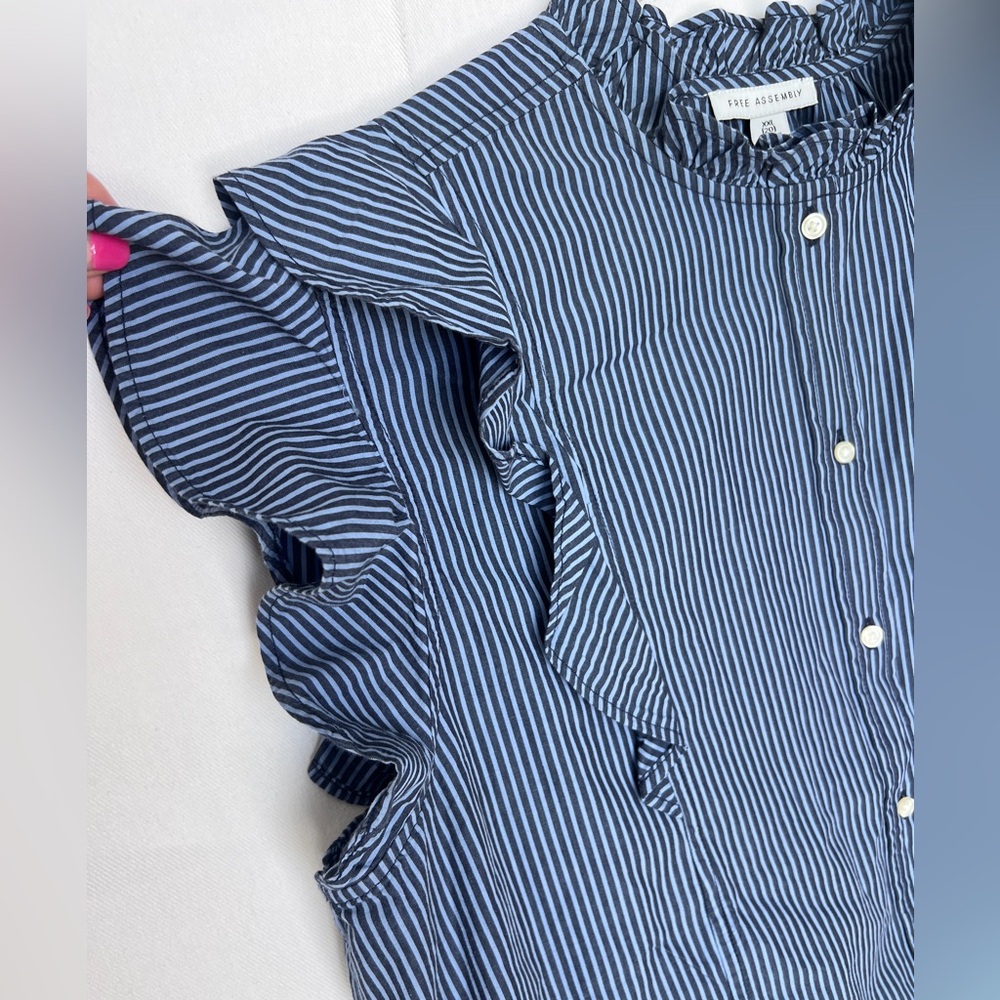 Striped Ruffle Sleeve Blouse. NWT XXL - Picture 7 of 7